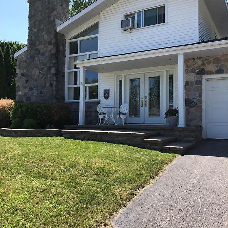 Fanny Et Maxime Apartment Gatineau Bagian luar foto